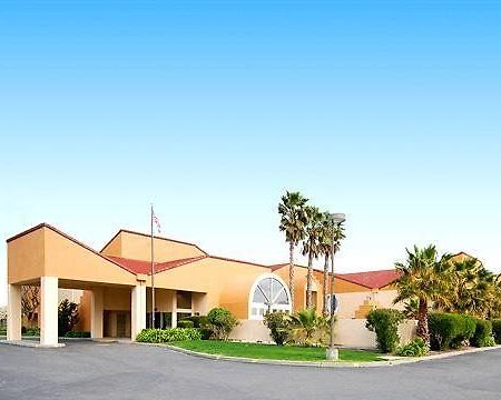 Quality Inn & Suites Vacaville Kültér fotó