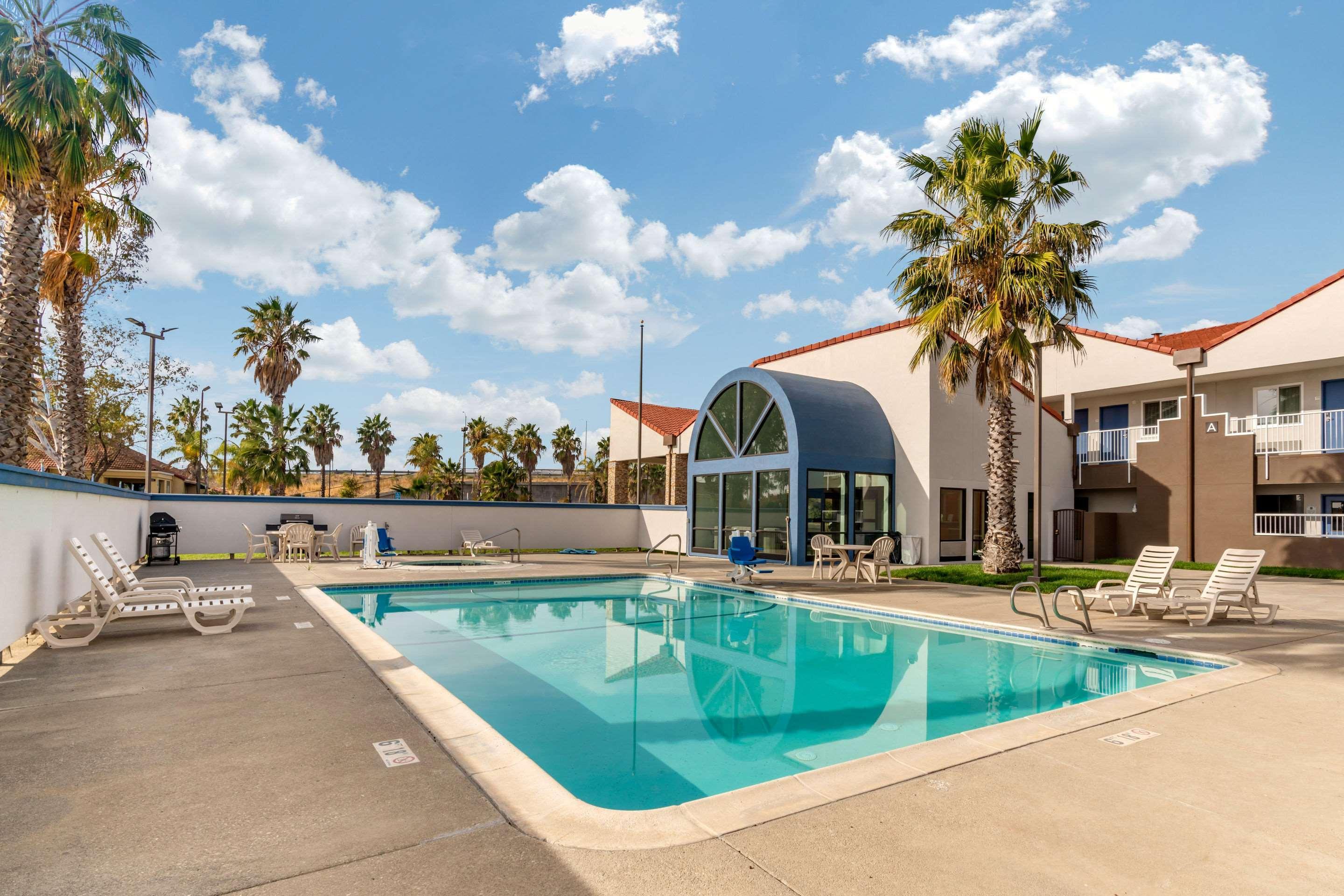 Quality Inn & Suites Vacaville Kültér fotó