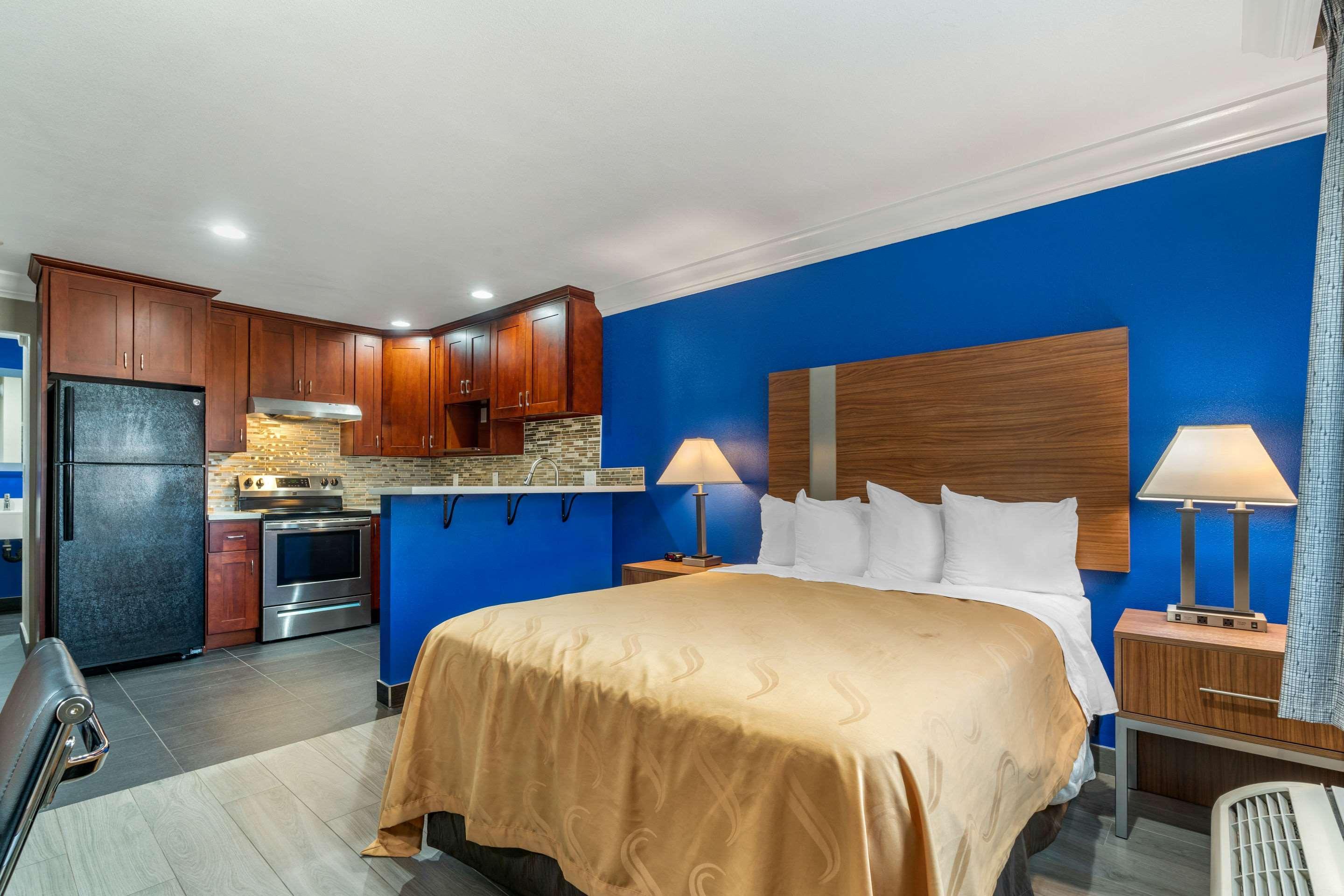 Quality Inn & Suites Vacaville Kültér fotó
