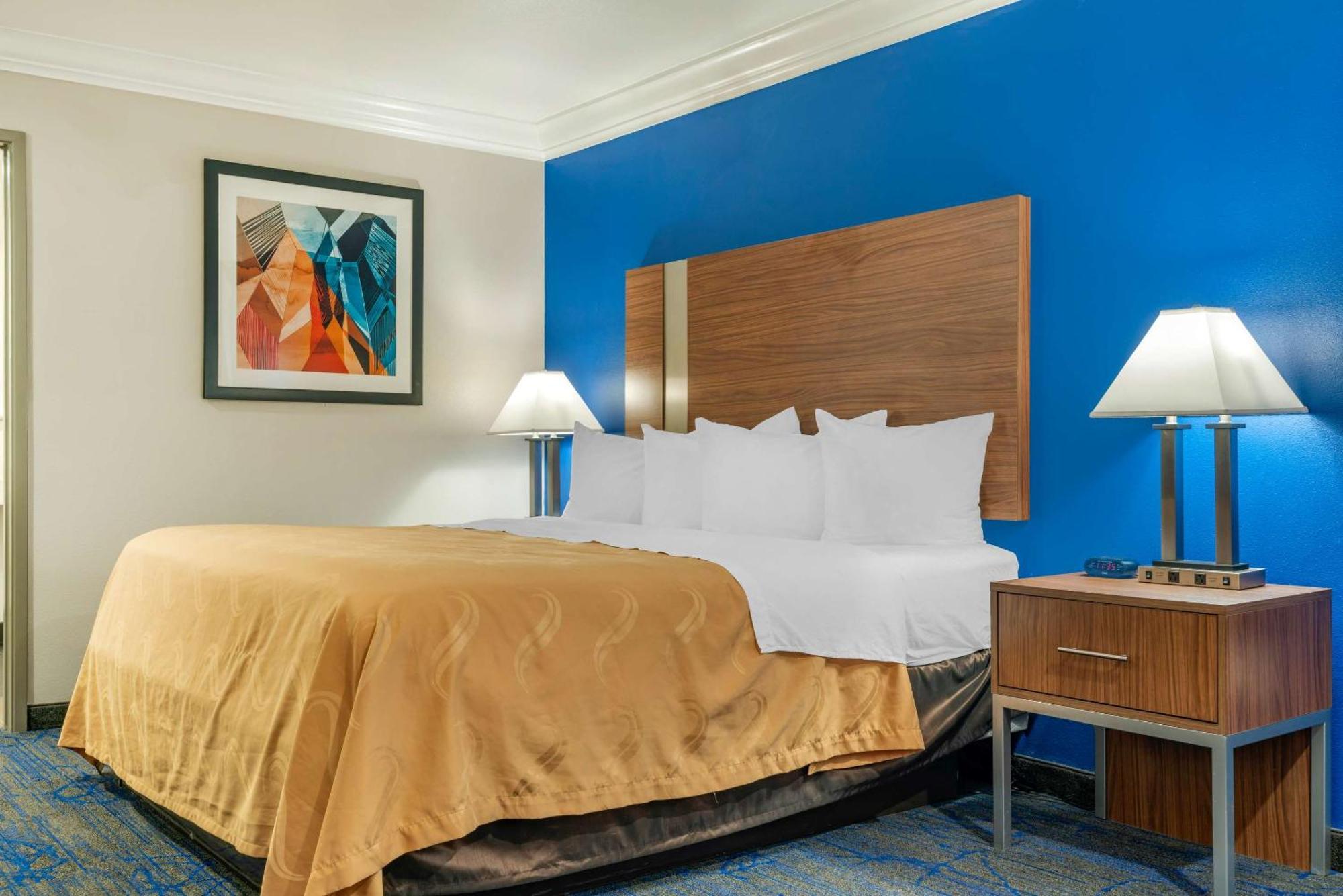 Quality Inn & Suites Vacaville Kültér fotó